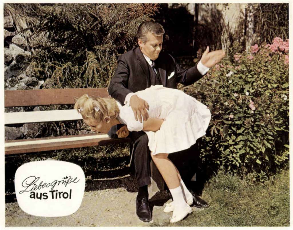 Greetings from Tyrol movie spanking: LiebesgrÃ¼Ã�e aus Tirol