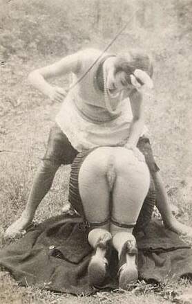 bare bottom gets switched in open air